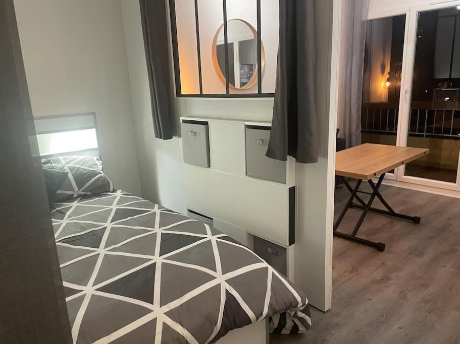Le Cocon Hyerois Apartment Hyeres Ngoại thất bức ảnh